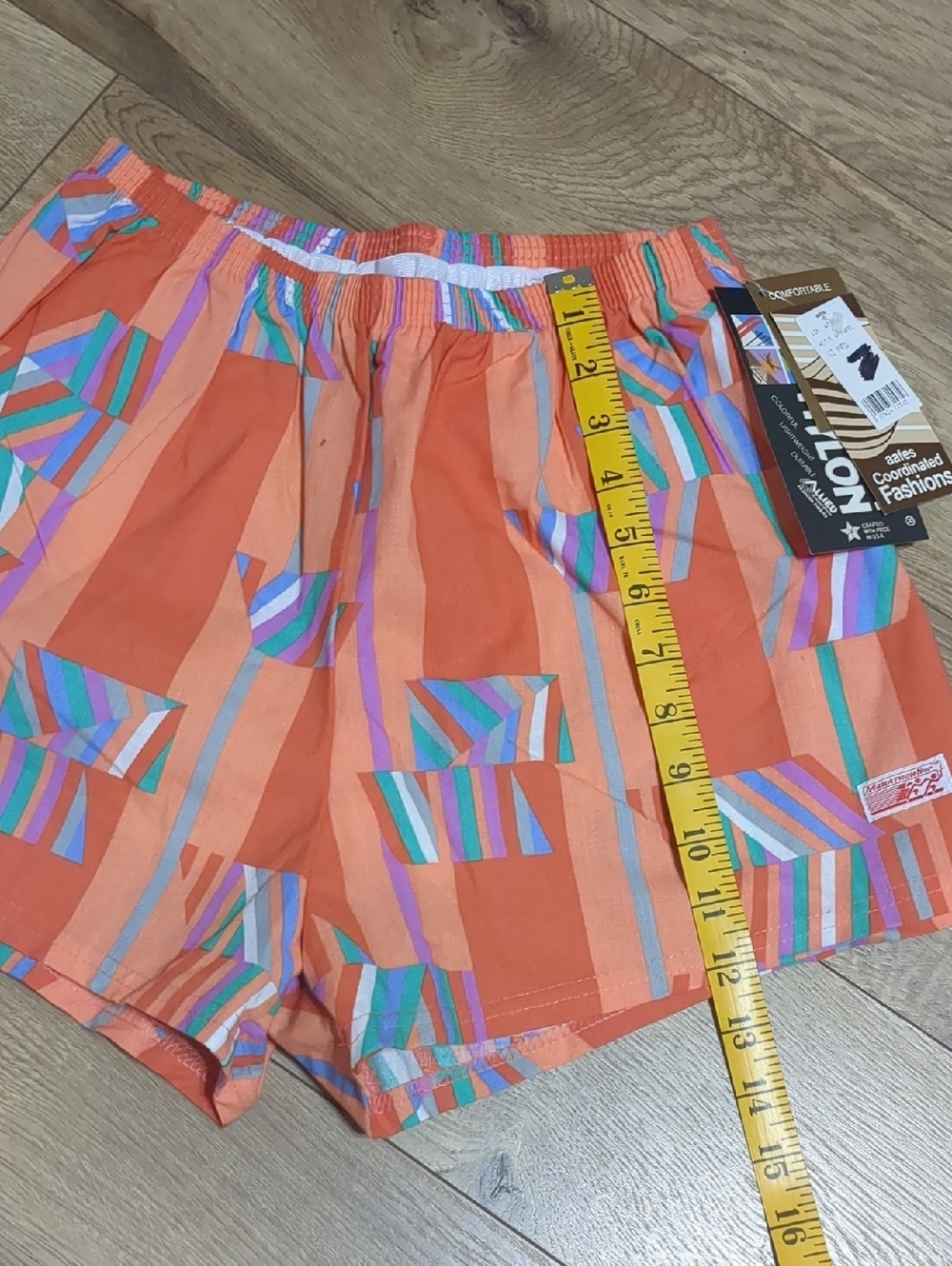 Vintage Marathonher Women's Running shorts Size Medium NWT - Picture 5 of 12